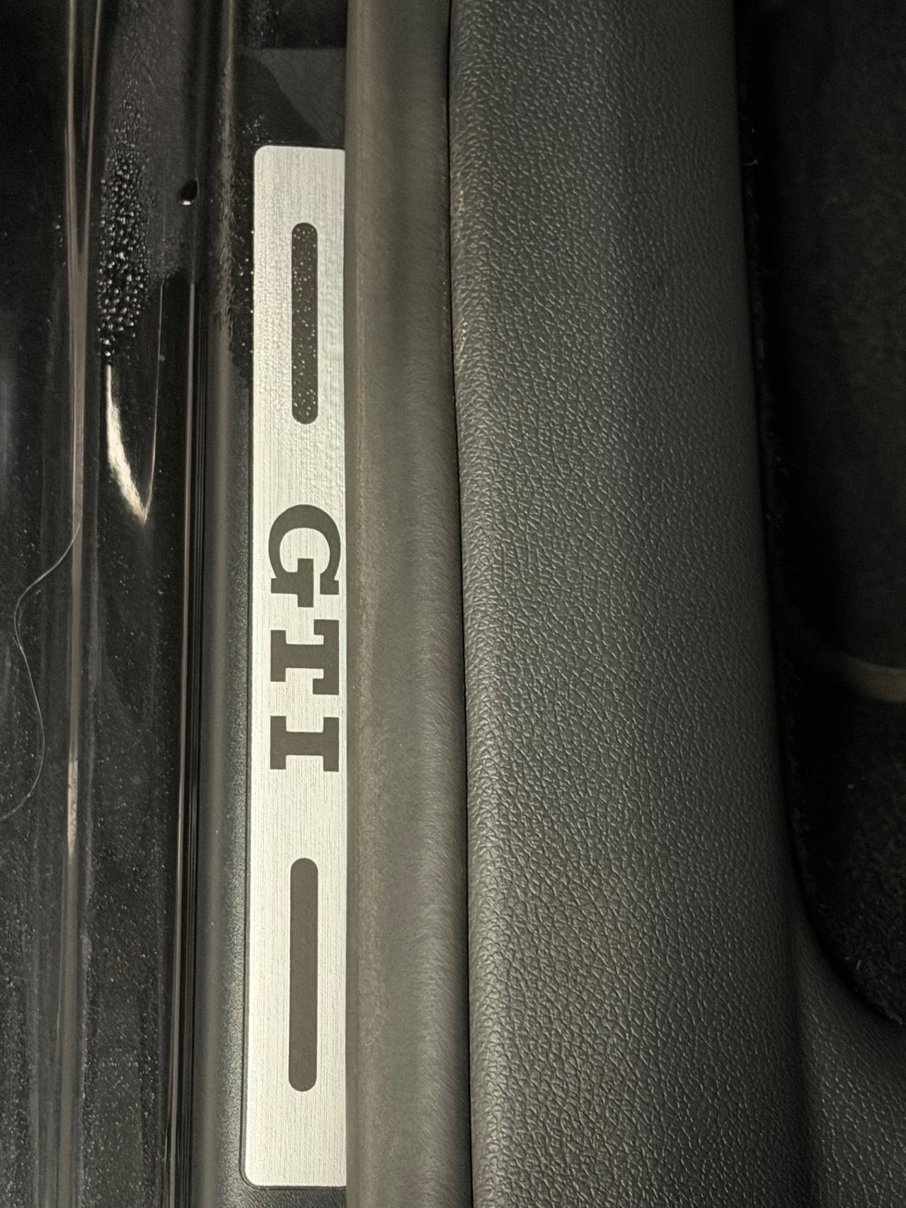 Volkswagen Golf GTI 2.0 16V TFSI 5p.