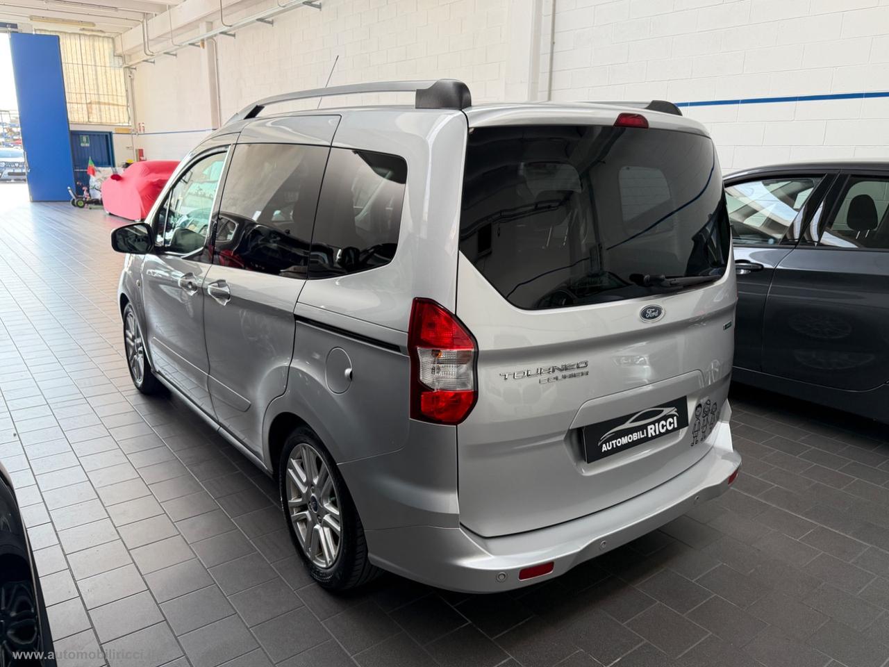 FORD Tourneo Courier 1.0 EcoBoost 100 CV TITANIUM