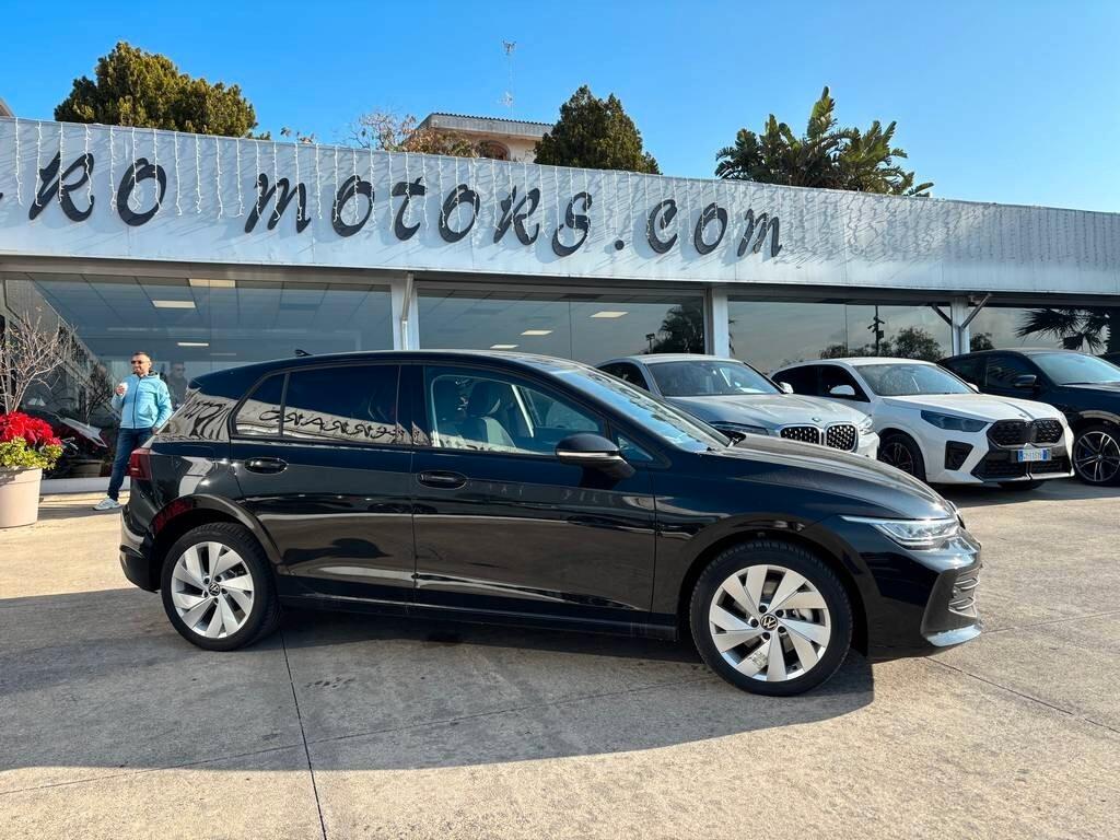 Volkswagen Golf 1.5 TSI eHybrid DSG Style 2025 / KM 0 IVA ESPOSTA TUA A SOLI 315 Euro al mese