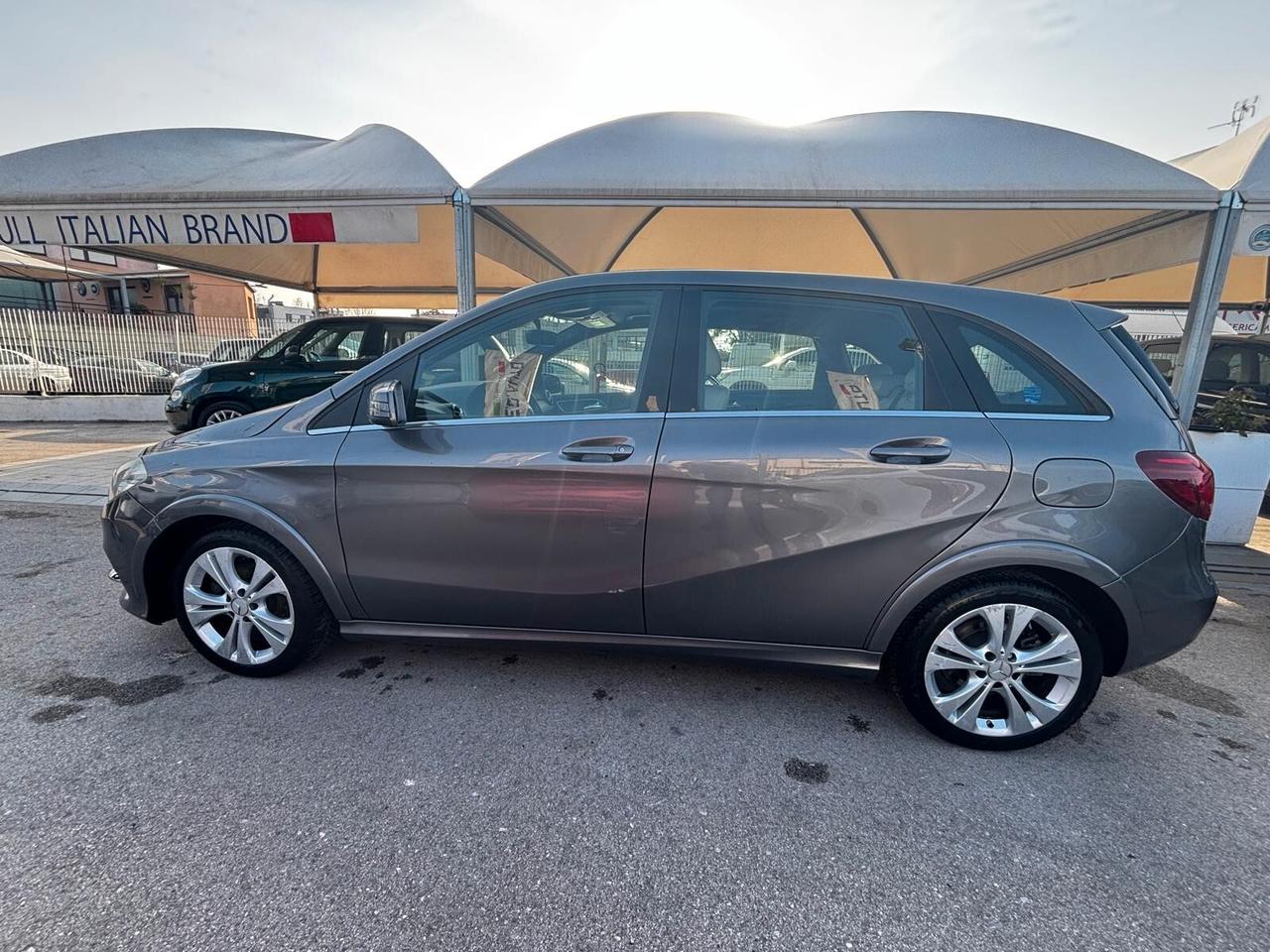 Mercedes-benz B 200 NGD Sport