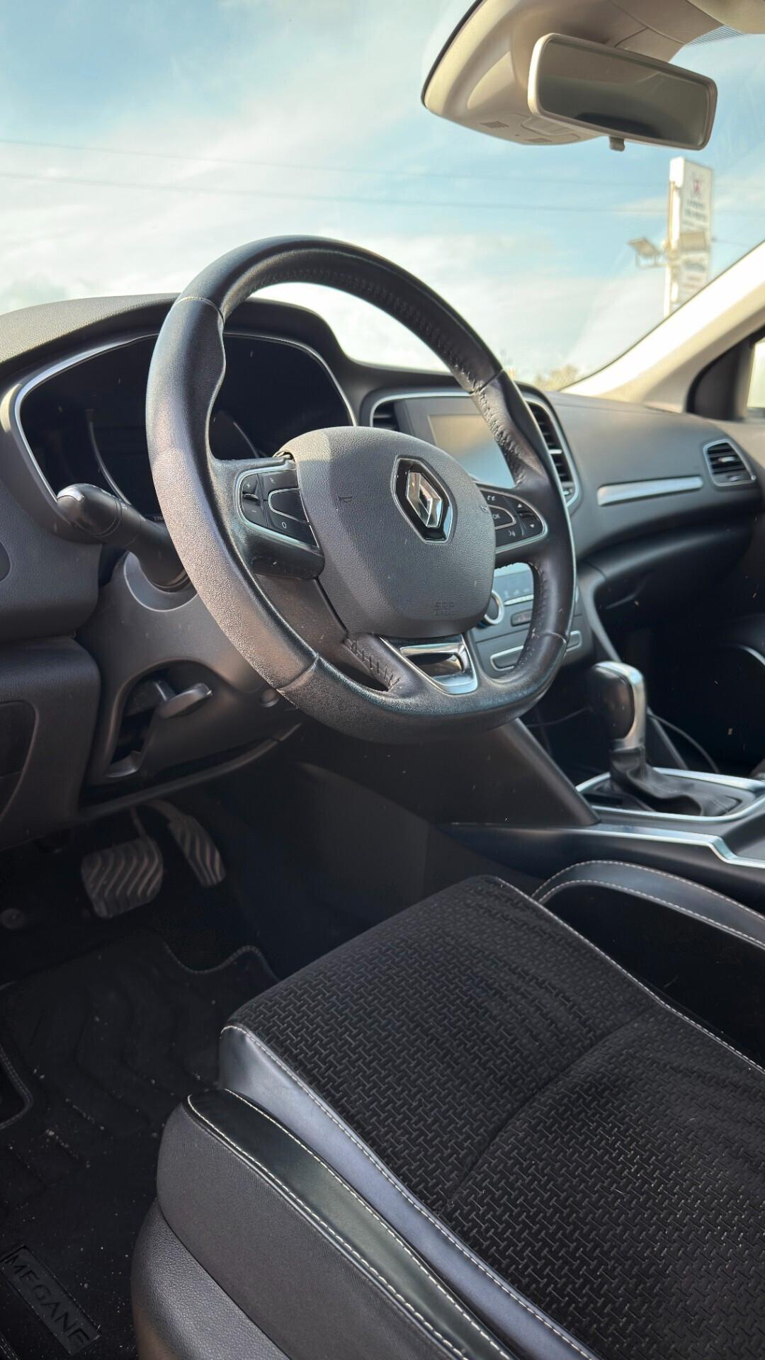 Renault Megane Mégane dCi 8V 110 CV EDC Energy Business