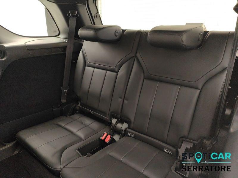 Land Rover Discovery V 2.0 sd4 HSE 240cv 7p.ti auto my19