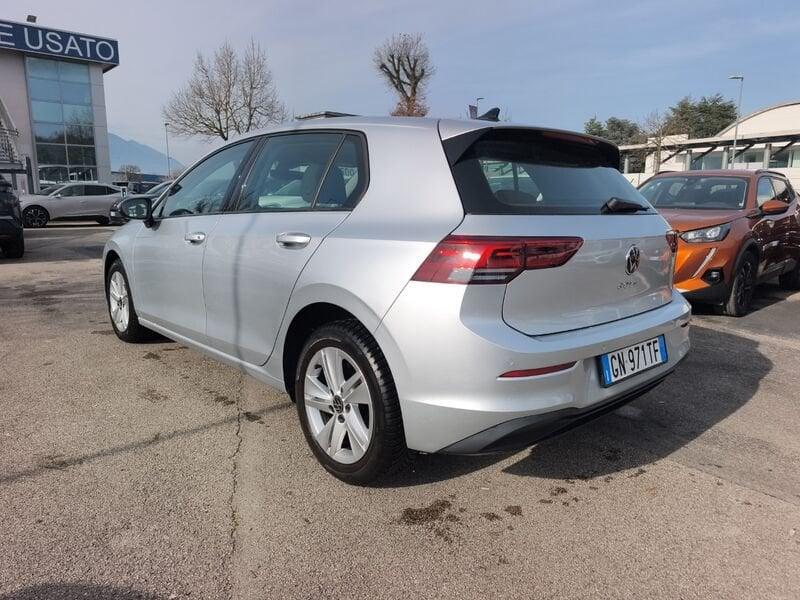 Volkswagen Golf VIII 2020 2.0 tdi Life 115cv dsg