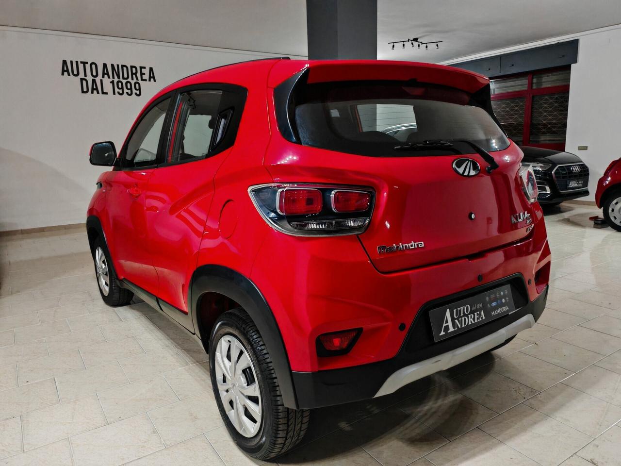 Mahindra 1.2 KUV100 K6+ 20000km 2025