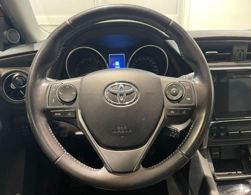 Toyota Auris 1.6 D-4D Lounge