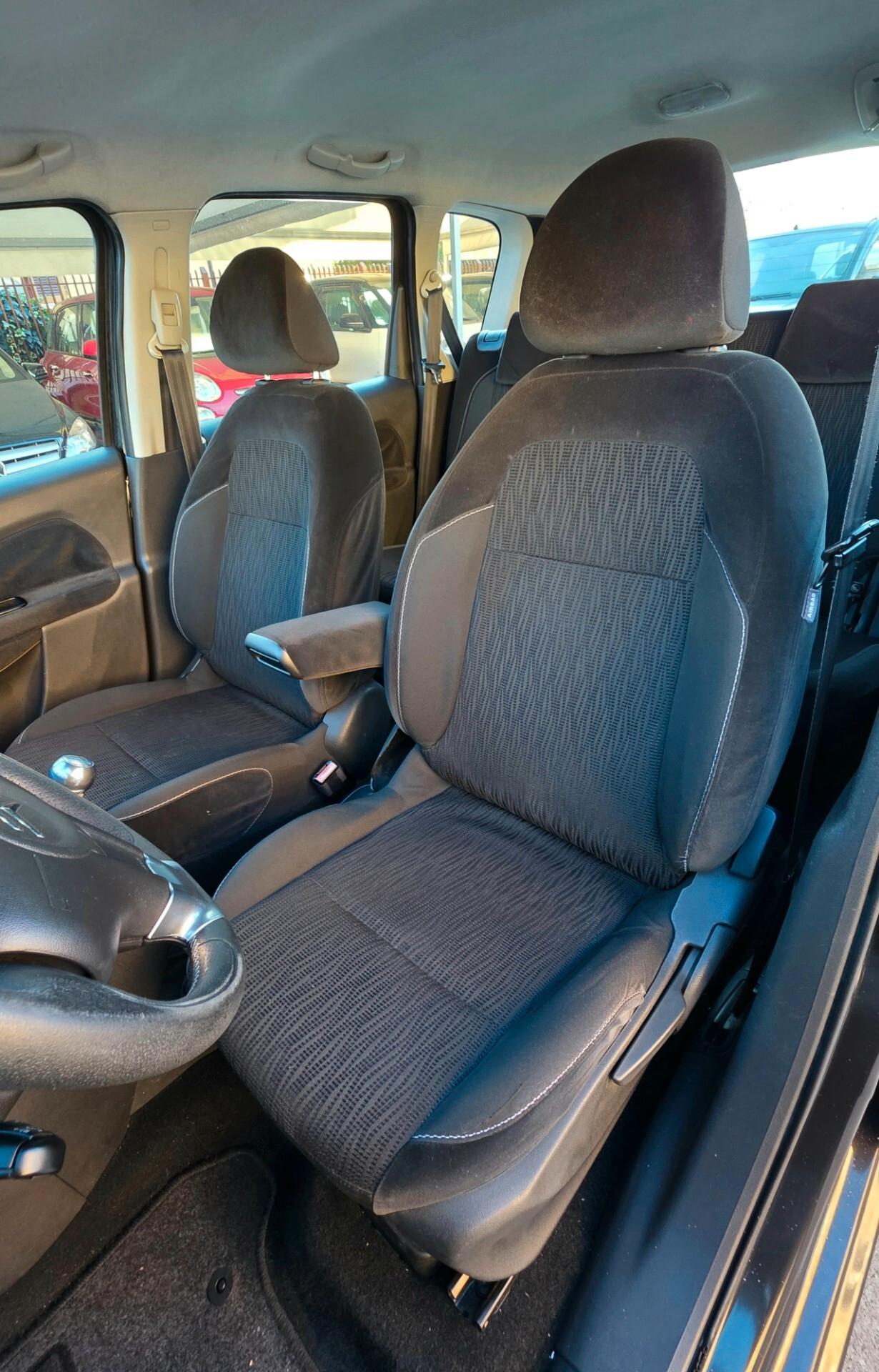 Citroen C3 Picasso 1.6 HDi 90 Exclusive