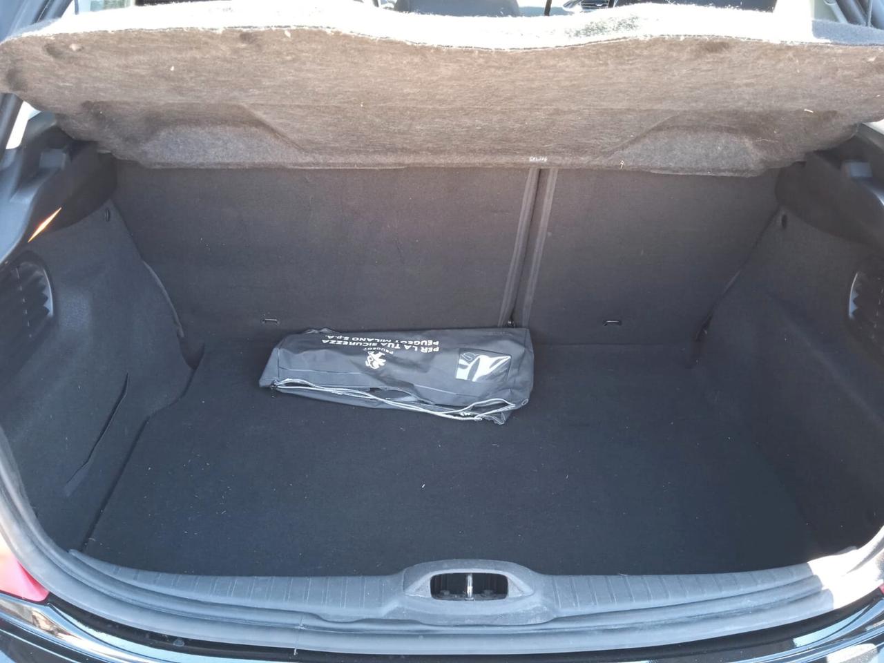 Peugeot 208 1.4 VTi 95 CV 5p. GPL Allure