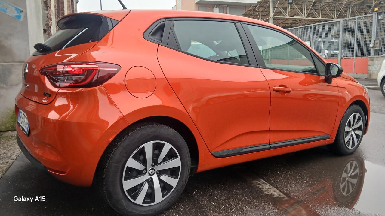 Renault Clio Full Hybrid E-Tech 145 CV 5 porte Equilibre