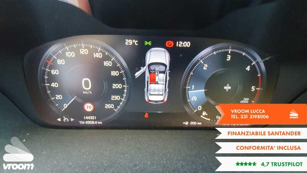 VOLVO XC40 (2017-->) XC40 D3