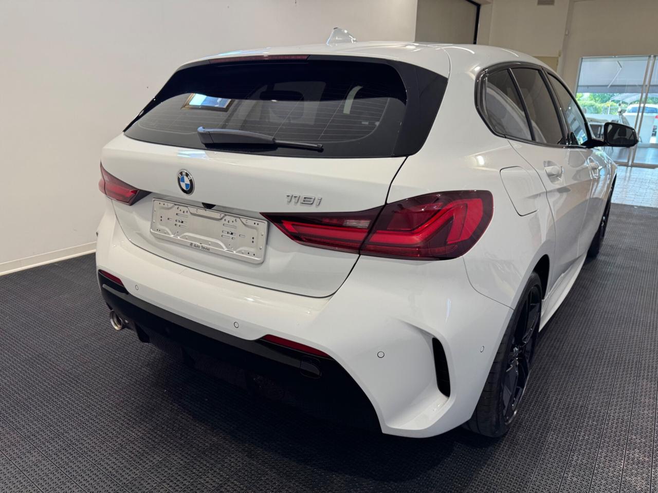Bmw 118 118i 5p. Msport