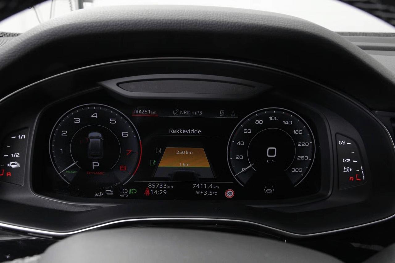 Audi Q8 60 TFSI e quattro tiptronic S line plus