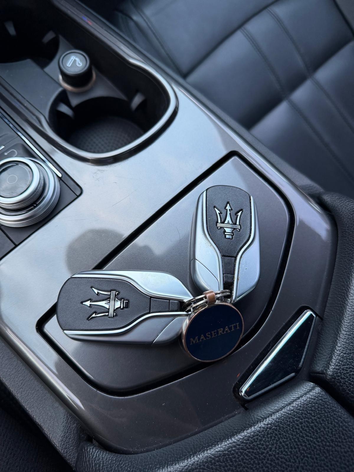 Maserati Ghibli V6 Diesel 275 CV gransport