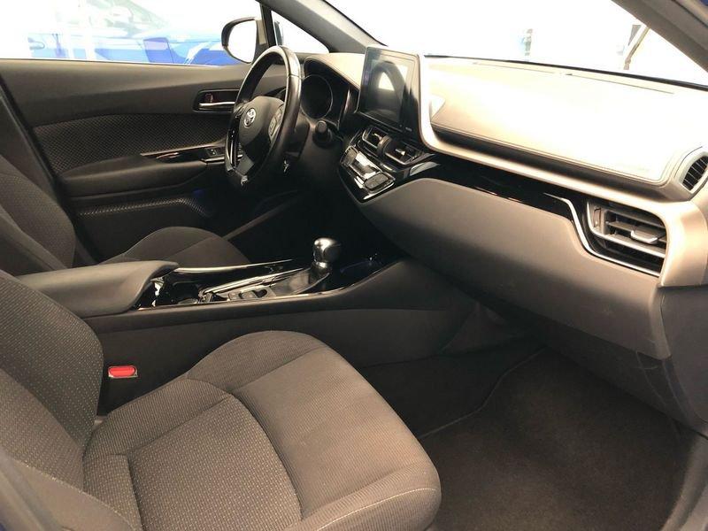 Toyota C-HR 1.8 Hybrid E-CVT Trend