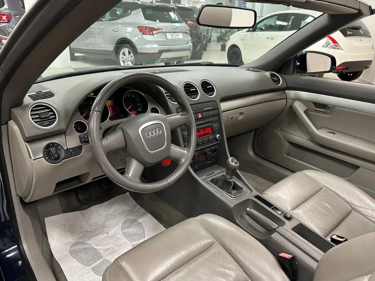 Audi A4 Cabrio 2.5 V6 TDI