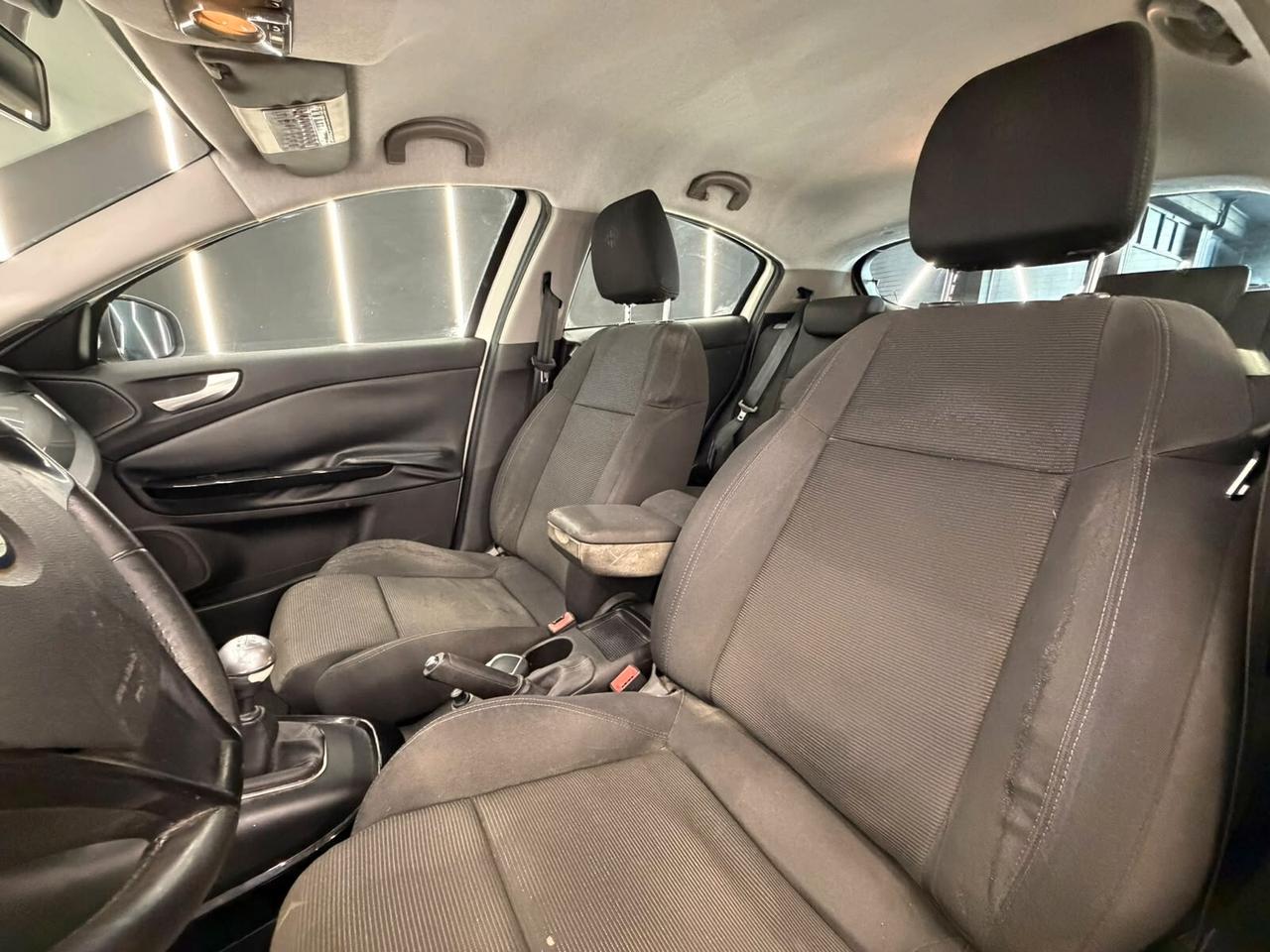 Alfa Romeo Giulietta 1.6 JTDm 105 CV -KM CERTIFICATI-PERMUTE-12 MESI GARANZIA