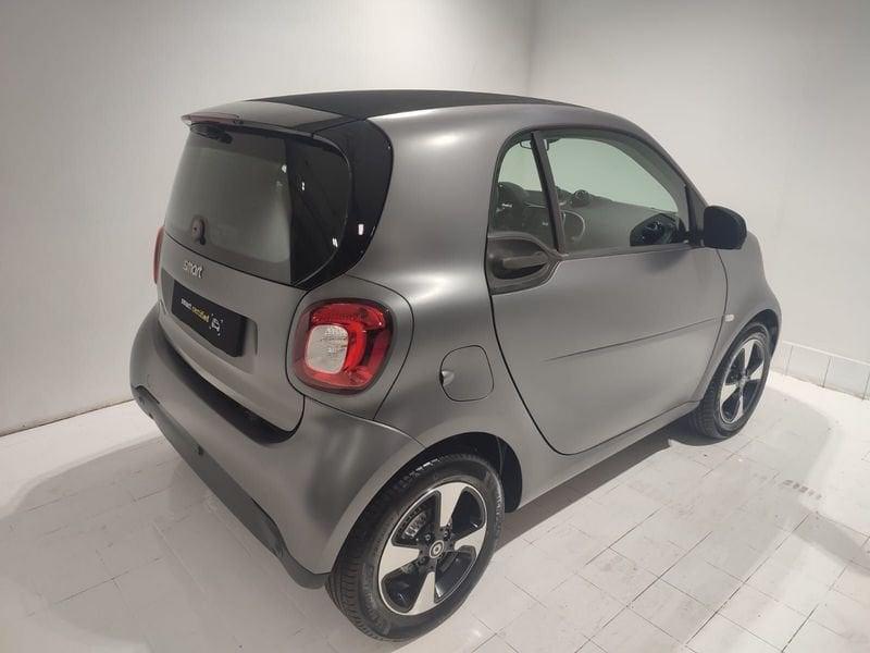 smart fortwo EQ Passion