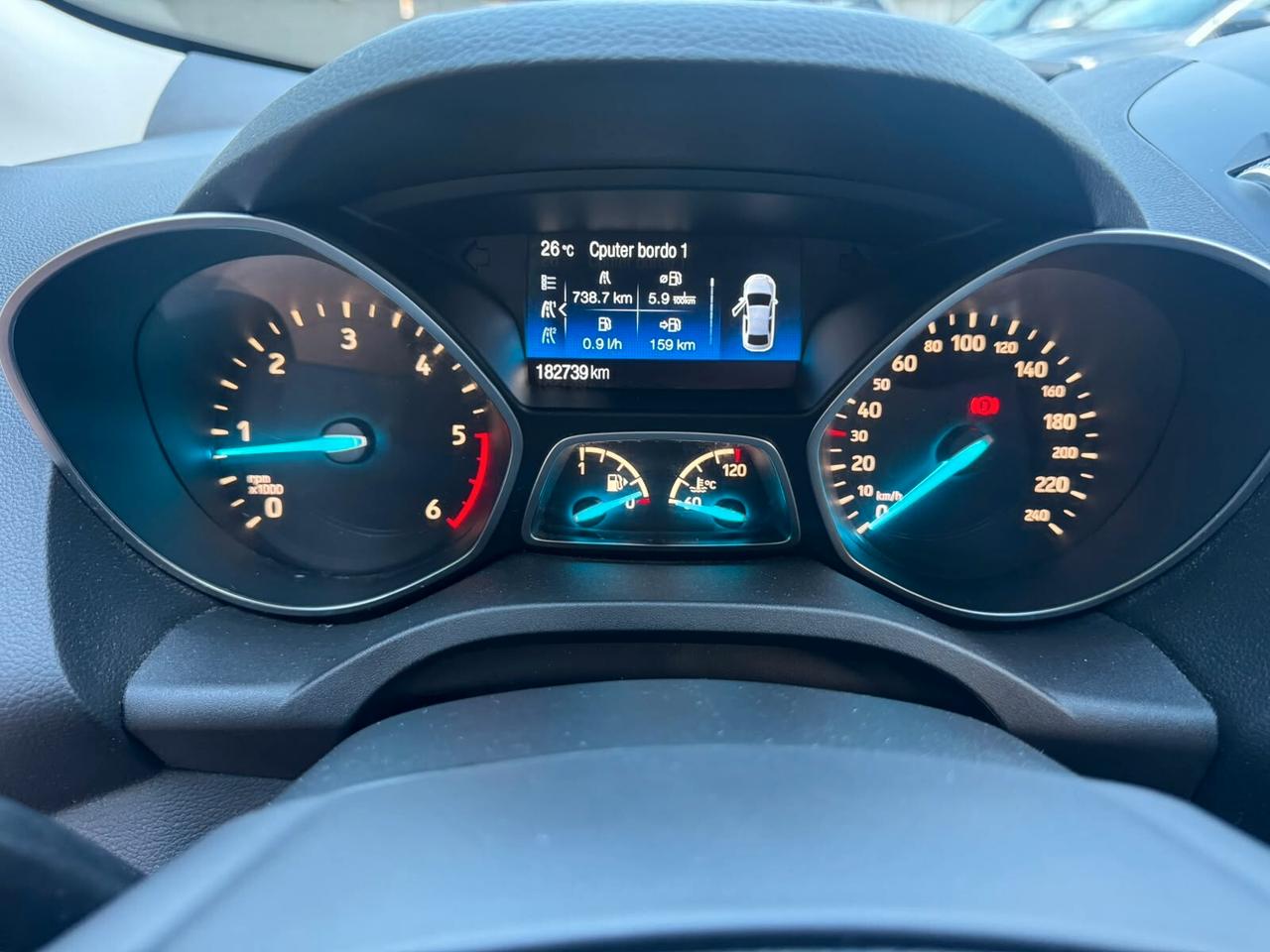 Ford Kuga 1.5 TDCI 120 CV S&S 2WD Titanium