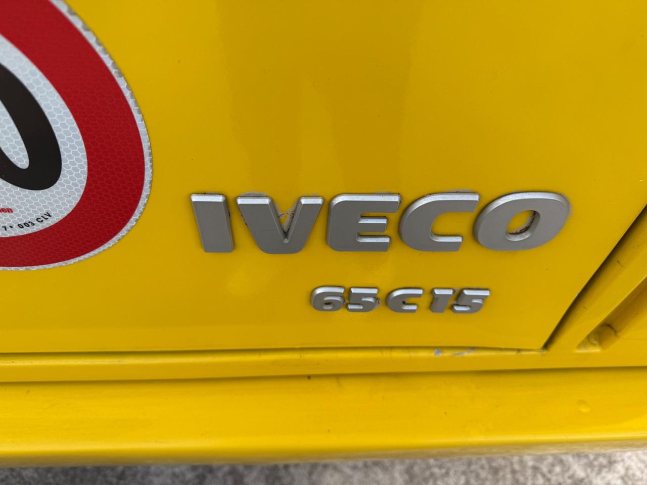 Scuolabus/ Iveco 42 posti euro 9.500