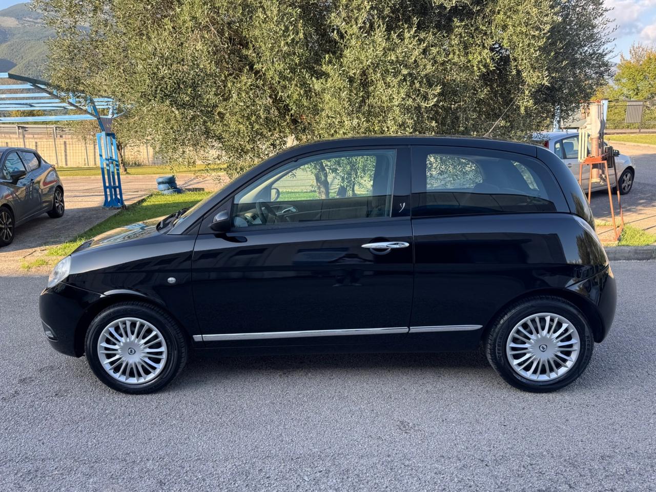 Lancia Ypsilon 1.2 Platino