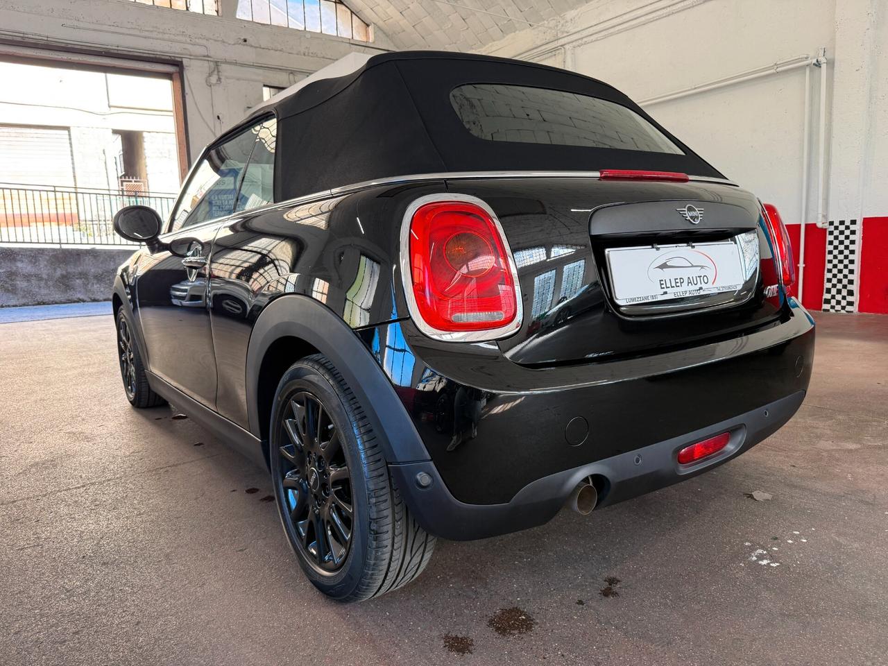 Mini One Cabrio 1.5 - SERVICE MINI