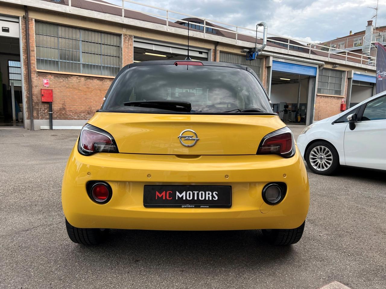 Opel Adam 1.2 70 CV (UNICO PROPRIETARIO- PRIMO PREZZO ITALIA)