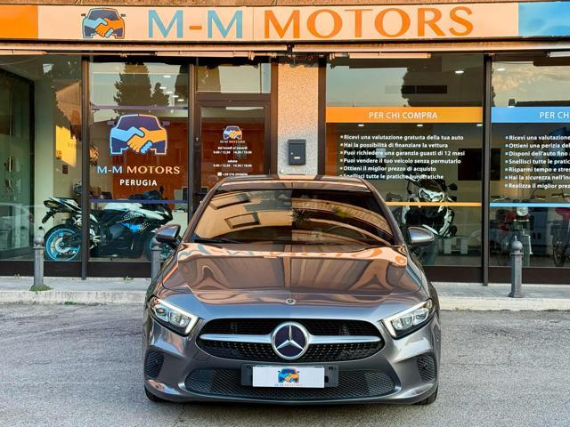 MERCEDES-BENZ A 180 d Automatic Business Extra