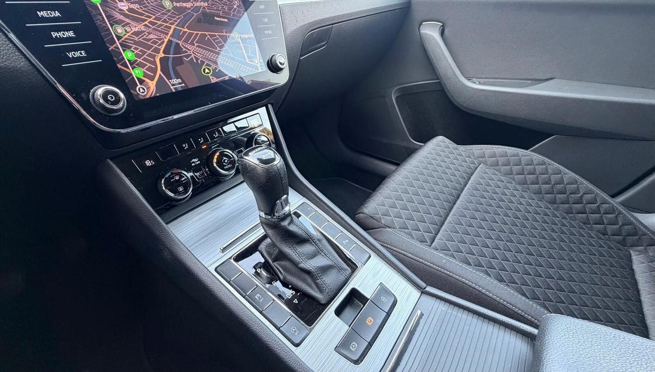 Skoda Superb 2.0 TDI EVO 200 CV SCR DSG Wagon 4x4 Laurin&Klement