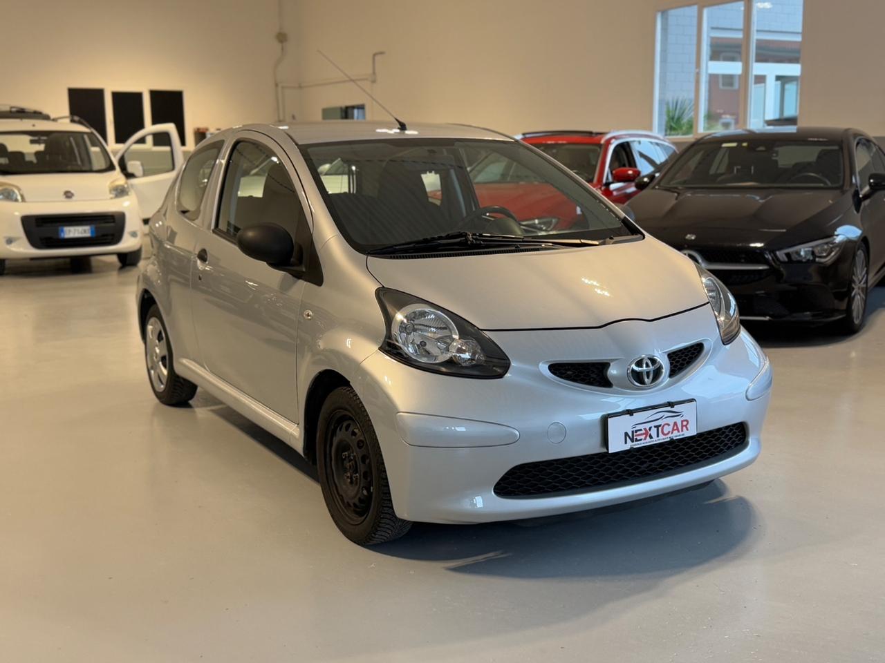 Toyota Aygo 1.0 12V VVT-i 3 porte Sol