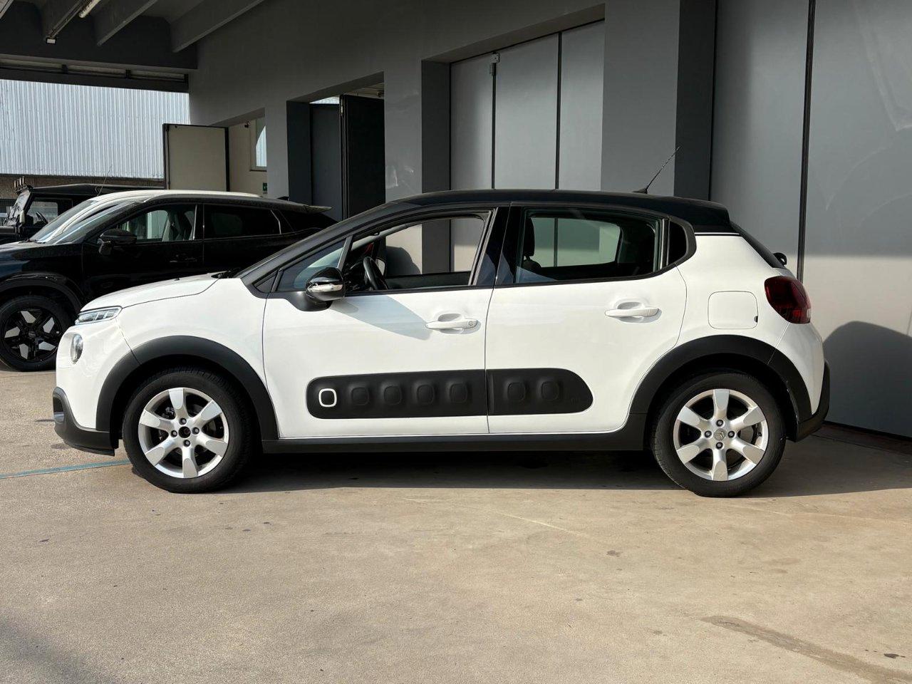 Citroen C3 1.2 puretech Shine 82cv