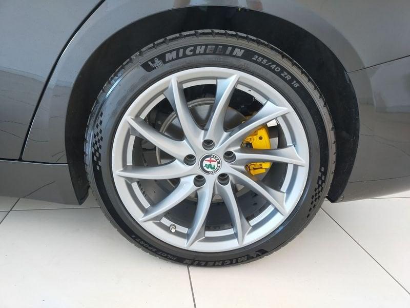 Alfa Romeo Giulia Giulia 2.2 Turbodiesel 180 CV AT8 Super