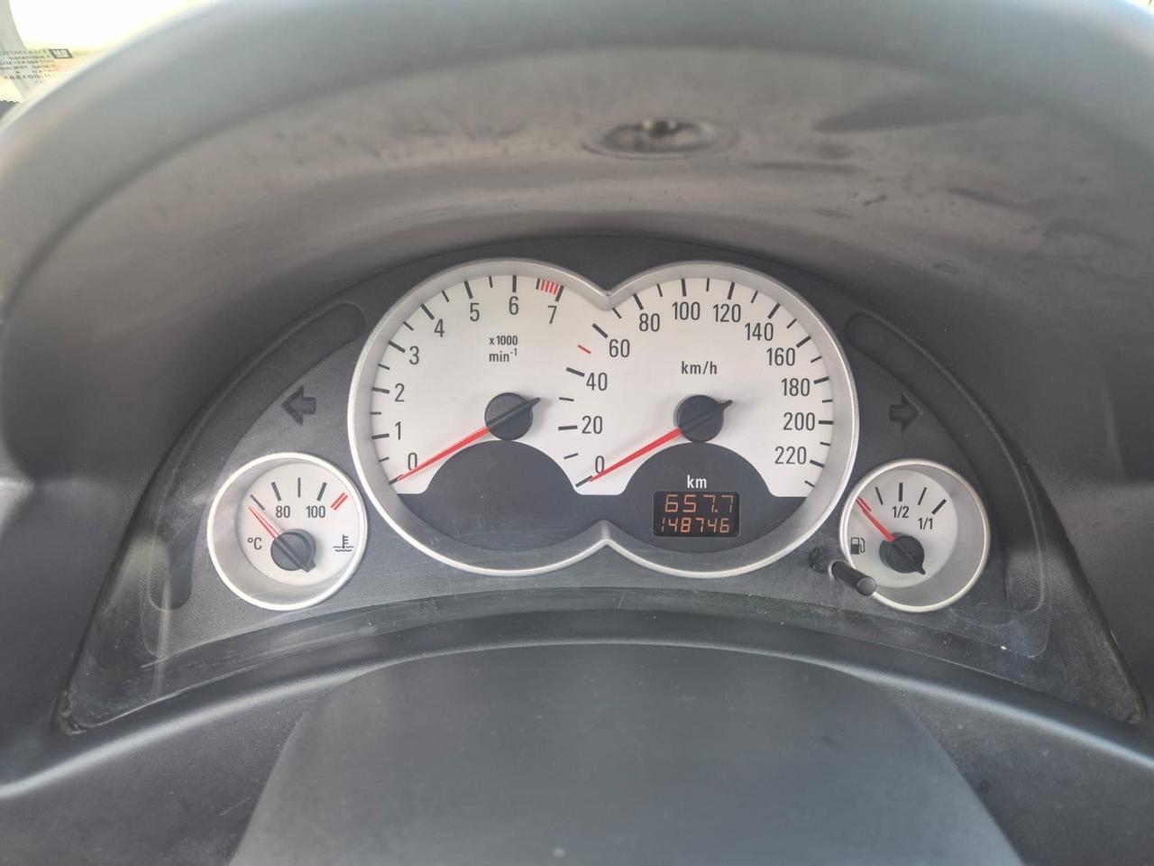 Opel Corsa 1.2 5 porte Cosmo