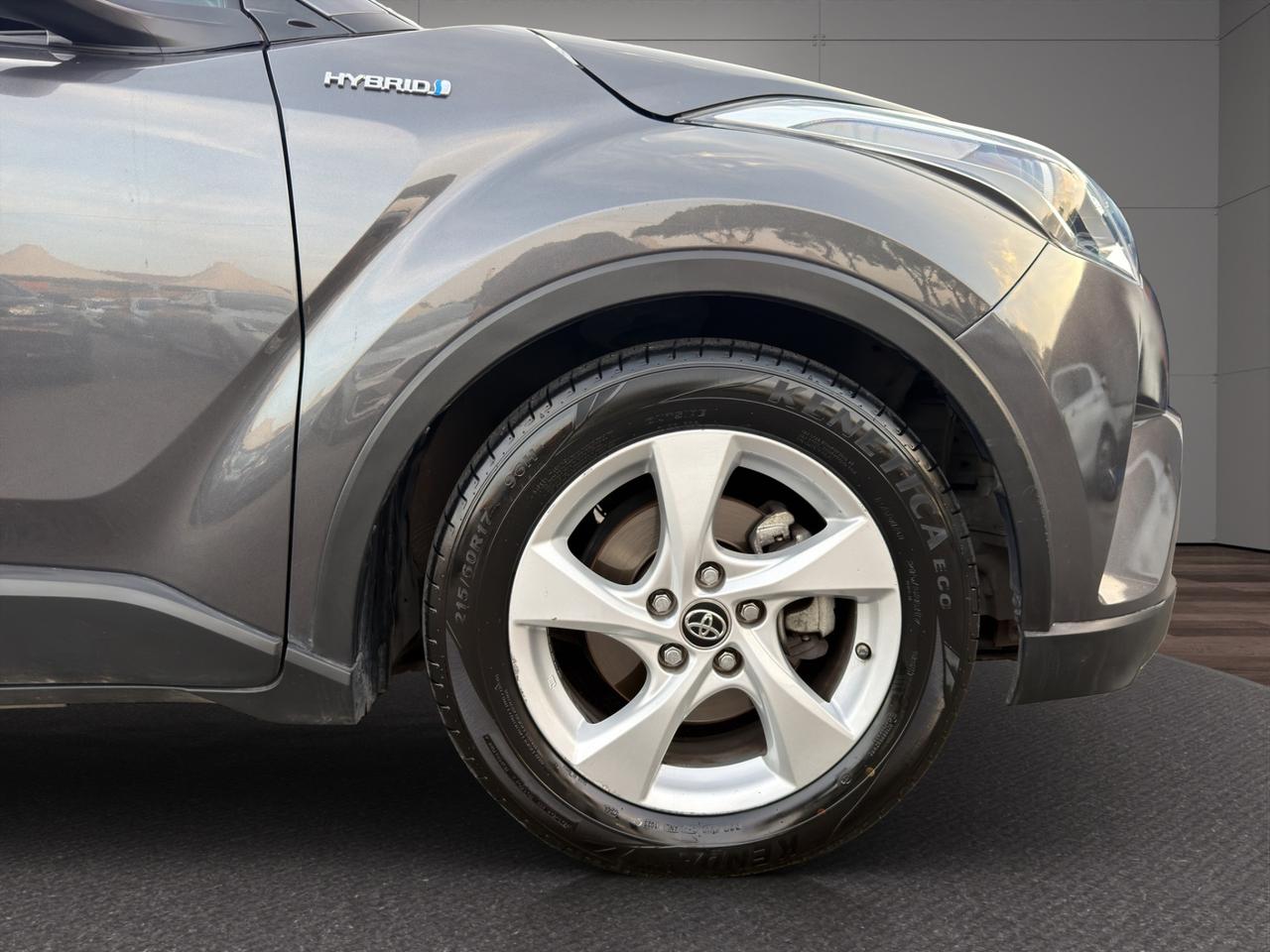 Toyota C-HR 5 Porte C-HR 1.8 - Unipro - Promo FInanziamento - IVA DEDUCIBILE