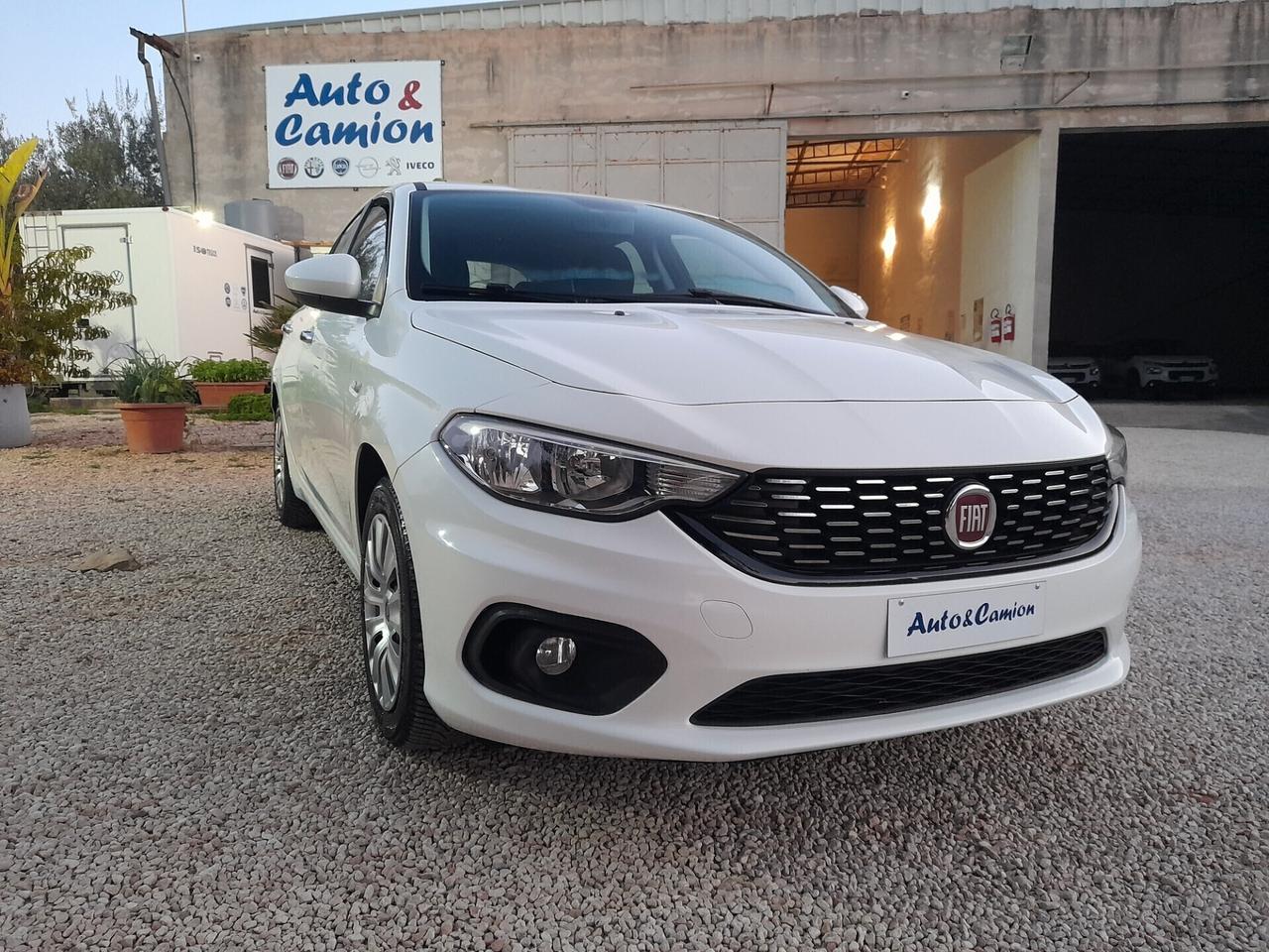 Fiat Tipo 1.6 Mjt S&S 5 porte Easy 2017 NAVI