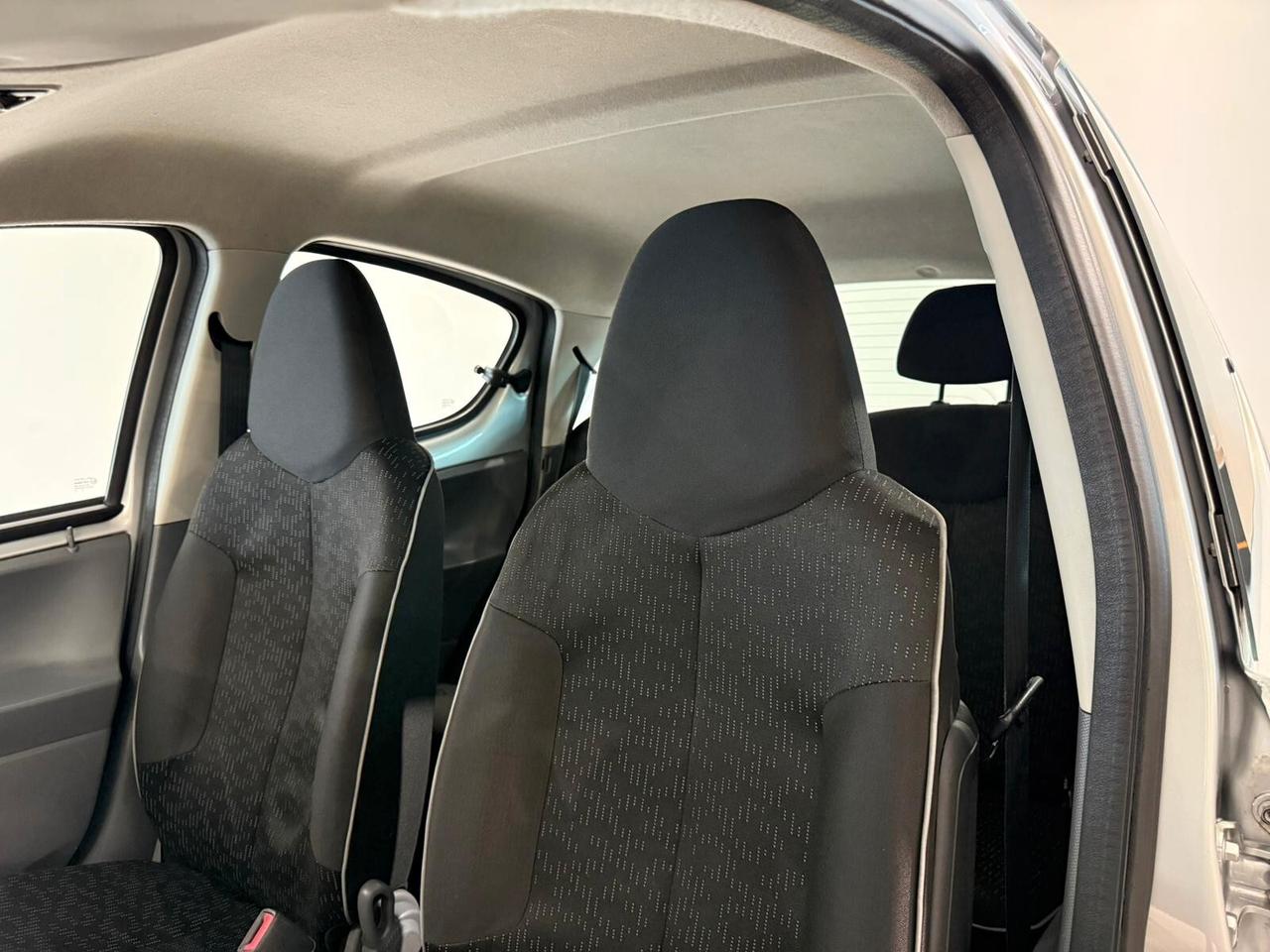 PEUGEOT 107 1.0 68 CV 5 PORTE ANNO 2010 OTTTIMA PER NEOPATENTATI