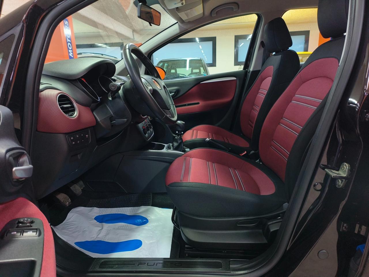 Fiat Punto Evo 1.4 5 porte Dynamic NUOVA!