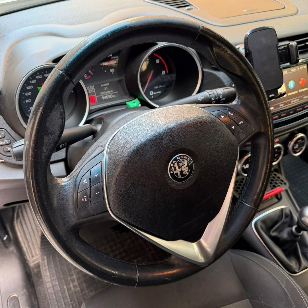 Alfa Romeo Giulietta 1.6 JTDm - 120 CV