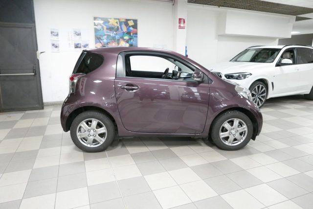 TOYOTA iQ 1.0 CVT Lounge