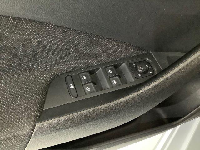 SKODA Kamiq 1.0 TSI 115 CV DSG Dark Shade