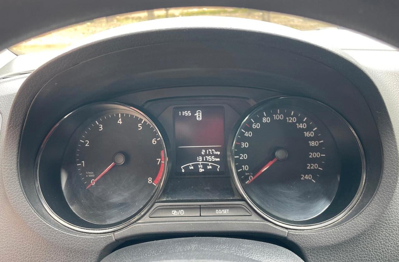 Volkswagen Polo 1.0 MPI 5p. Business Trendline