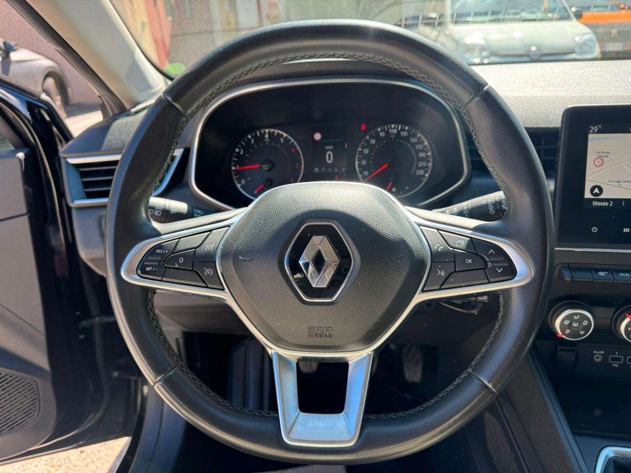 renault clio adatta a neop. garantita