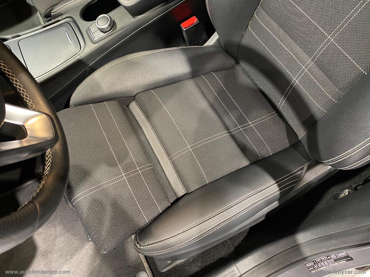 MERCEDES-BENZ GLA 200 d Automatic 4Matic Premium