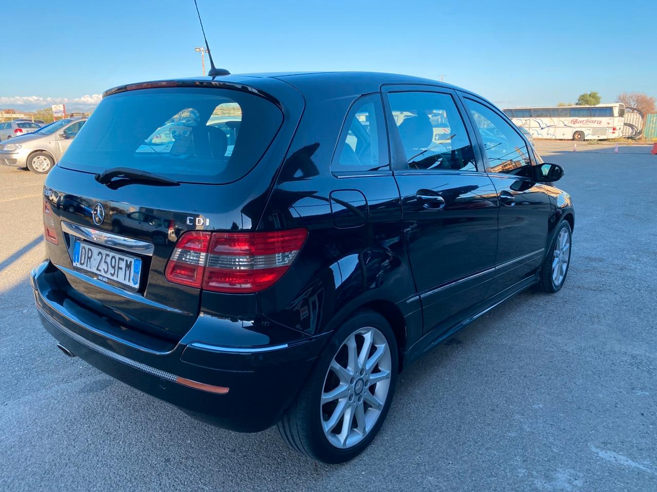 MERCEDES Classe B 180 CDI Sport