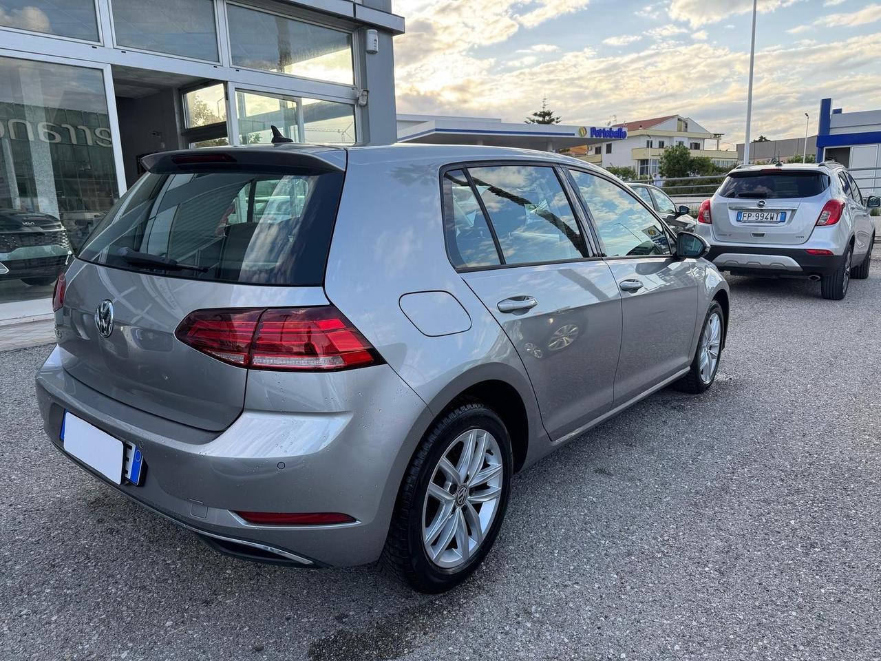 Volkswagen Golf 1.6 TDI 115 CV 5p. Business BlueMotion Technology
