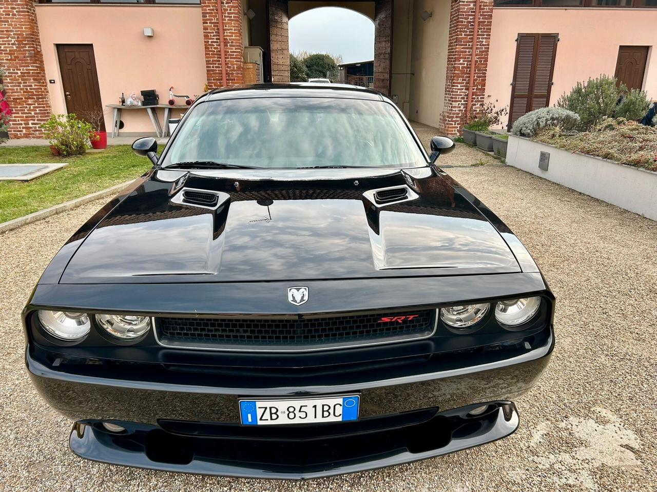 Dodge Challenger SRT-8 2009