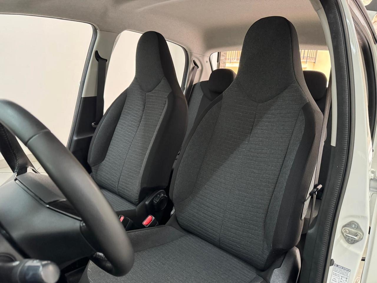 Citroen C1 1.0 Benzina 5 Porte Shine 69/CV