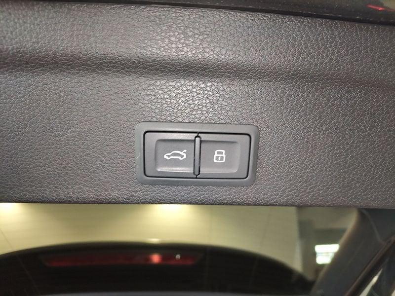 Audi Q3 Q3 SPB 45 TFSI e S tronic S line edition