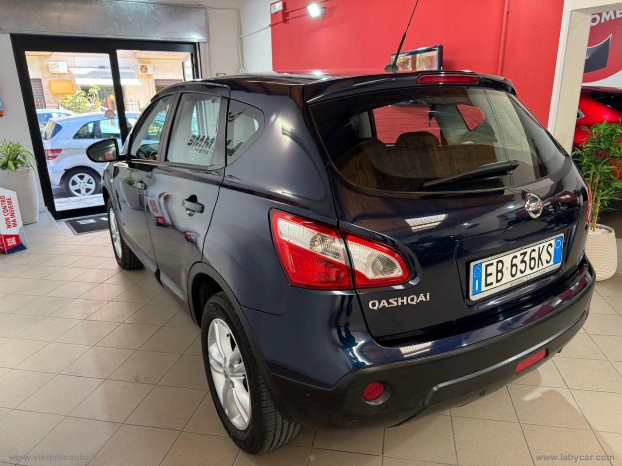 NISSAN Qashqai 2.0 dCi DPF Tekna