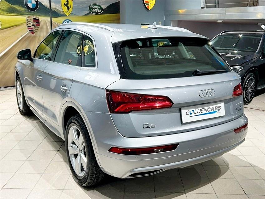 Audi Q5 40 TDI quattro S tronic Business