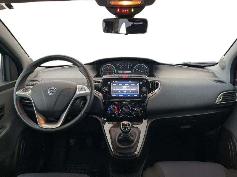 Lancia Ypsilon III 2021 1.0 firefly hybrid Gold s&s 70cv 5p.ti