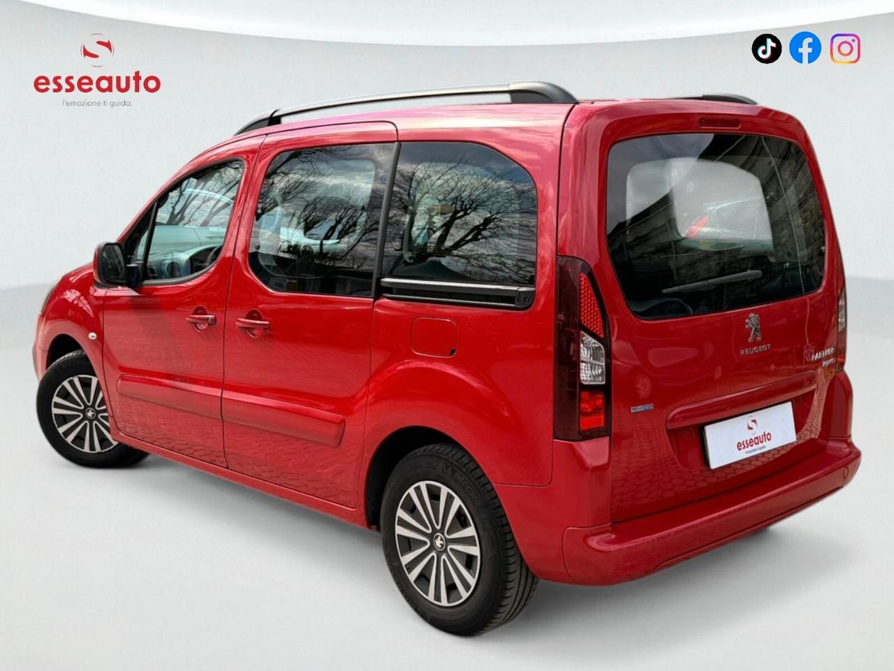 Peugeot Partner Tepee BlueHDi 100 Outdoor